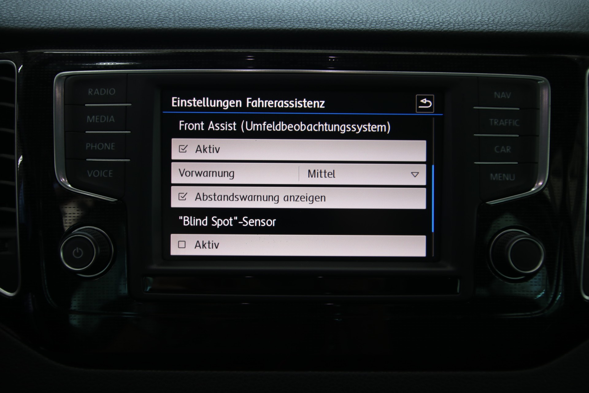 VW Golf Sportsvan 1.4 TSI Comfortline DSG-image-19