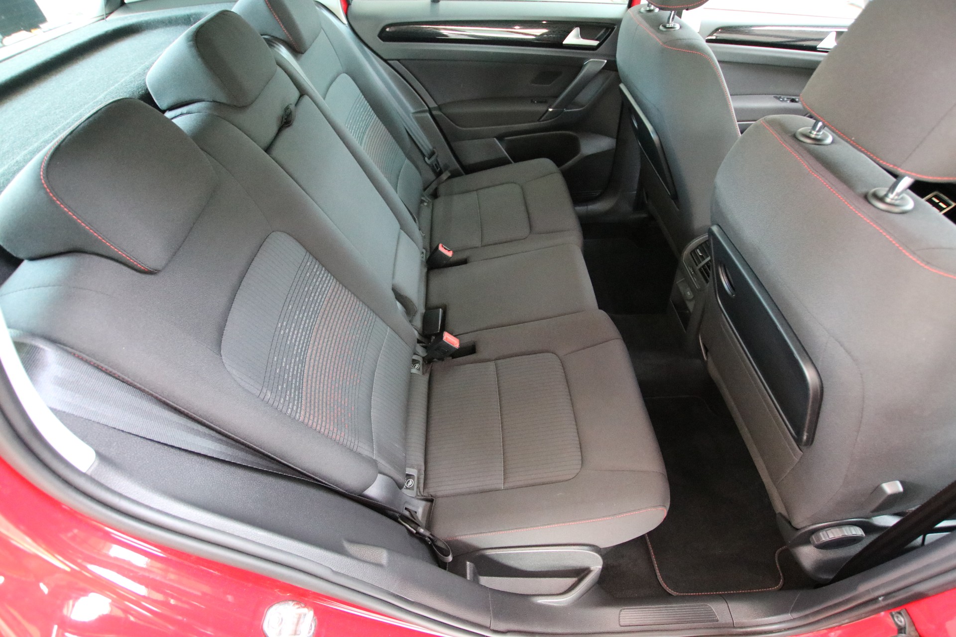 VW Golf Sportsvan 1.4 TSI Comfortline DSG-image-14