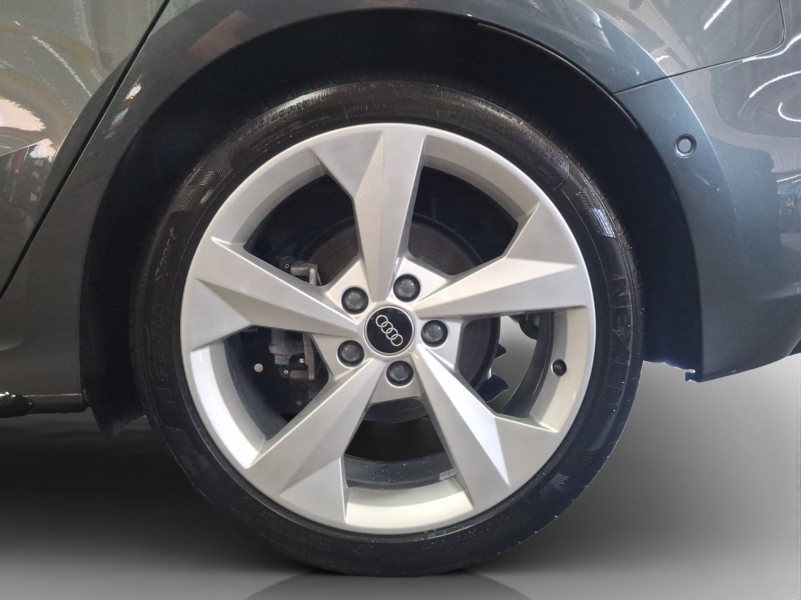 AUDI A3 Sportback TFSI 110 kW S line S tronic-image-29