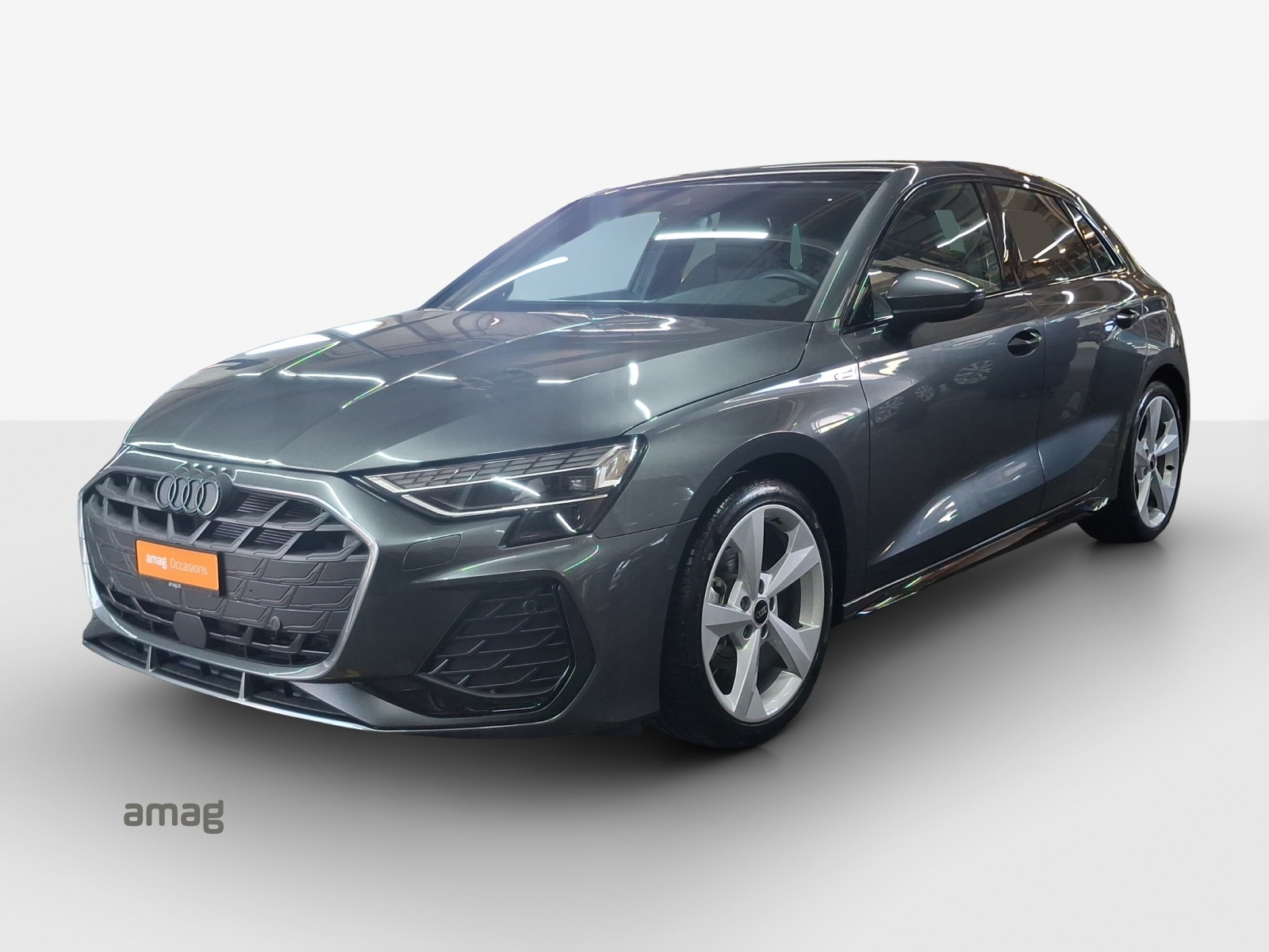 AUDI A3 Sportback TFSI 110 kW S line S tronic-image-16