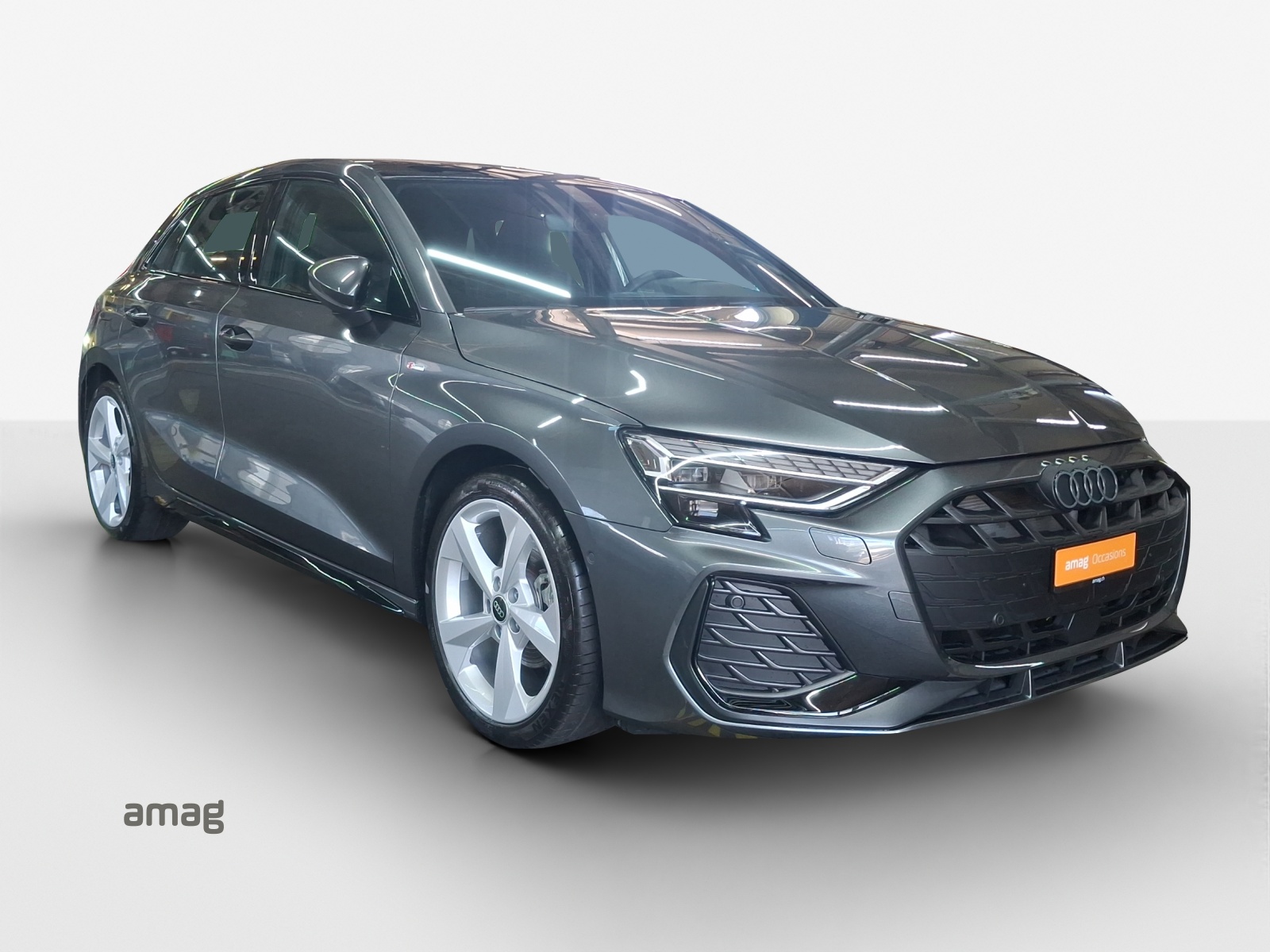 AUDI A3 Sportback TFSI 110 kW S line S tronic-image-22