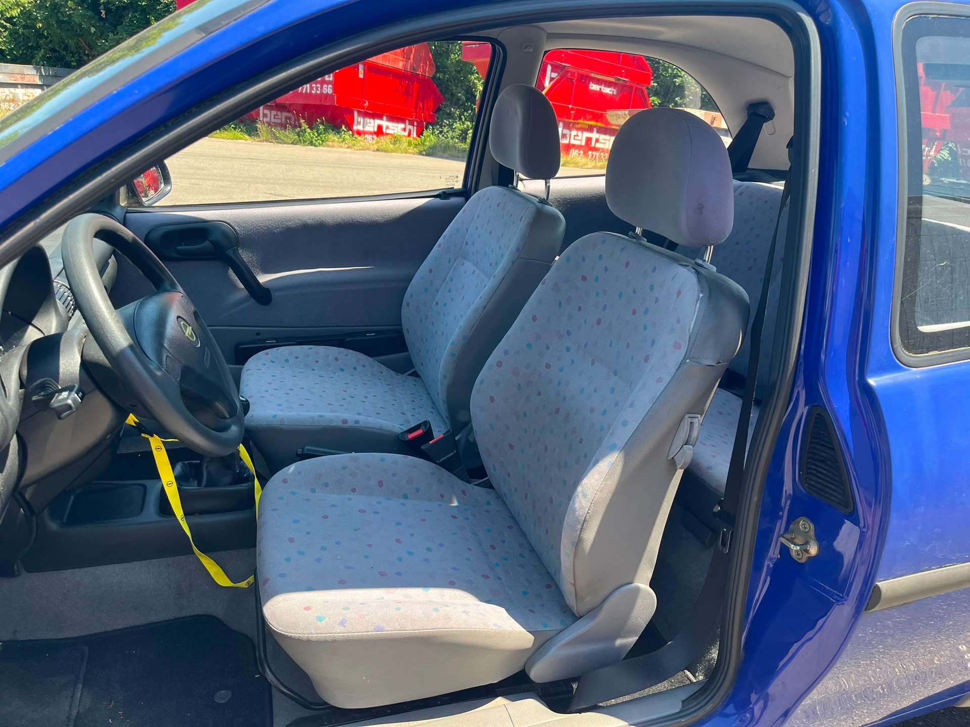 OPEL Corsa 1.0 12V Trio-image-5