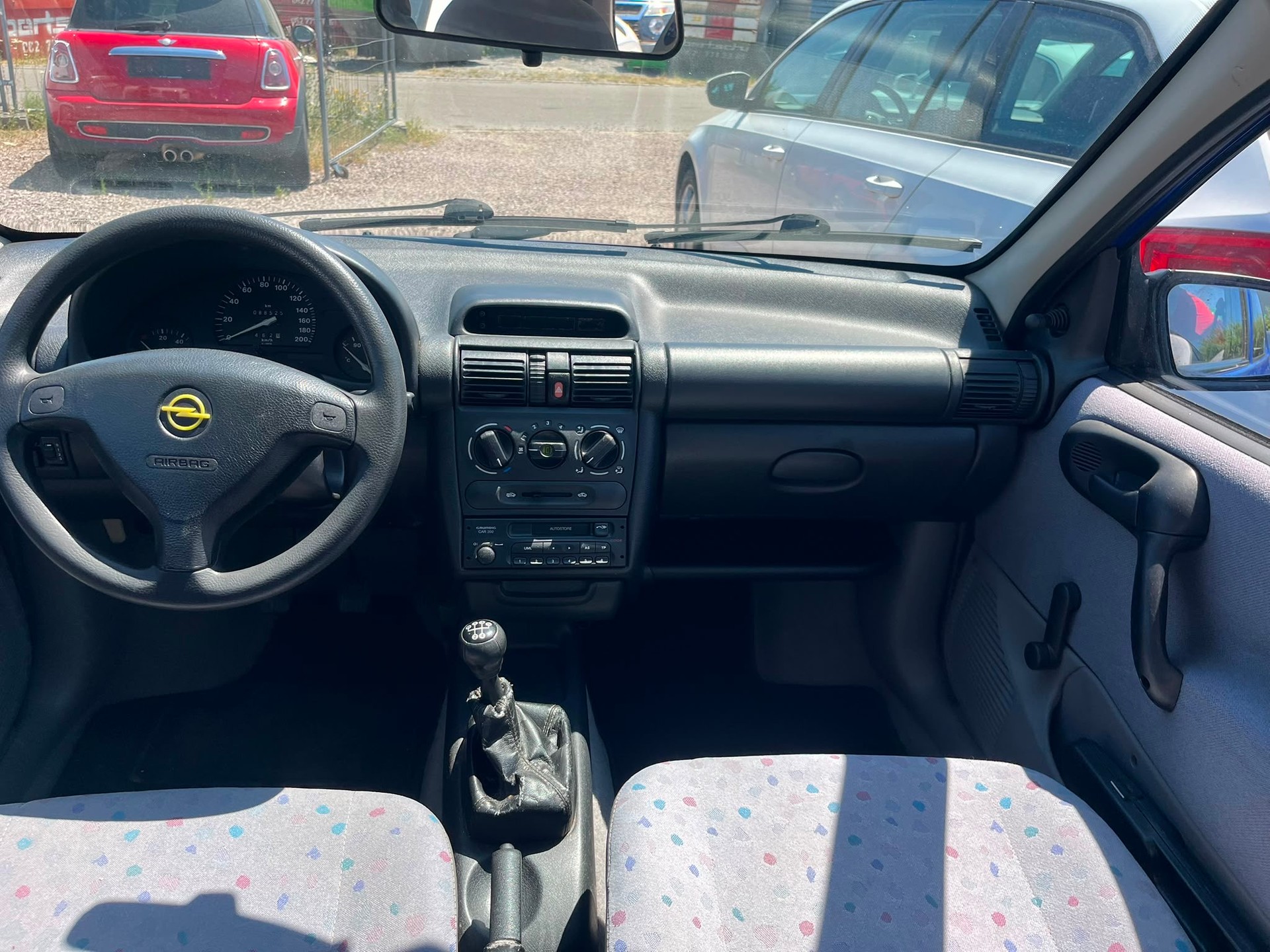 OPEL Corsa 1.0 12V Trio-image-4