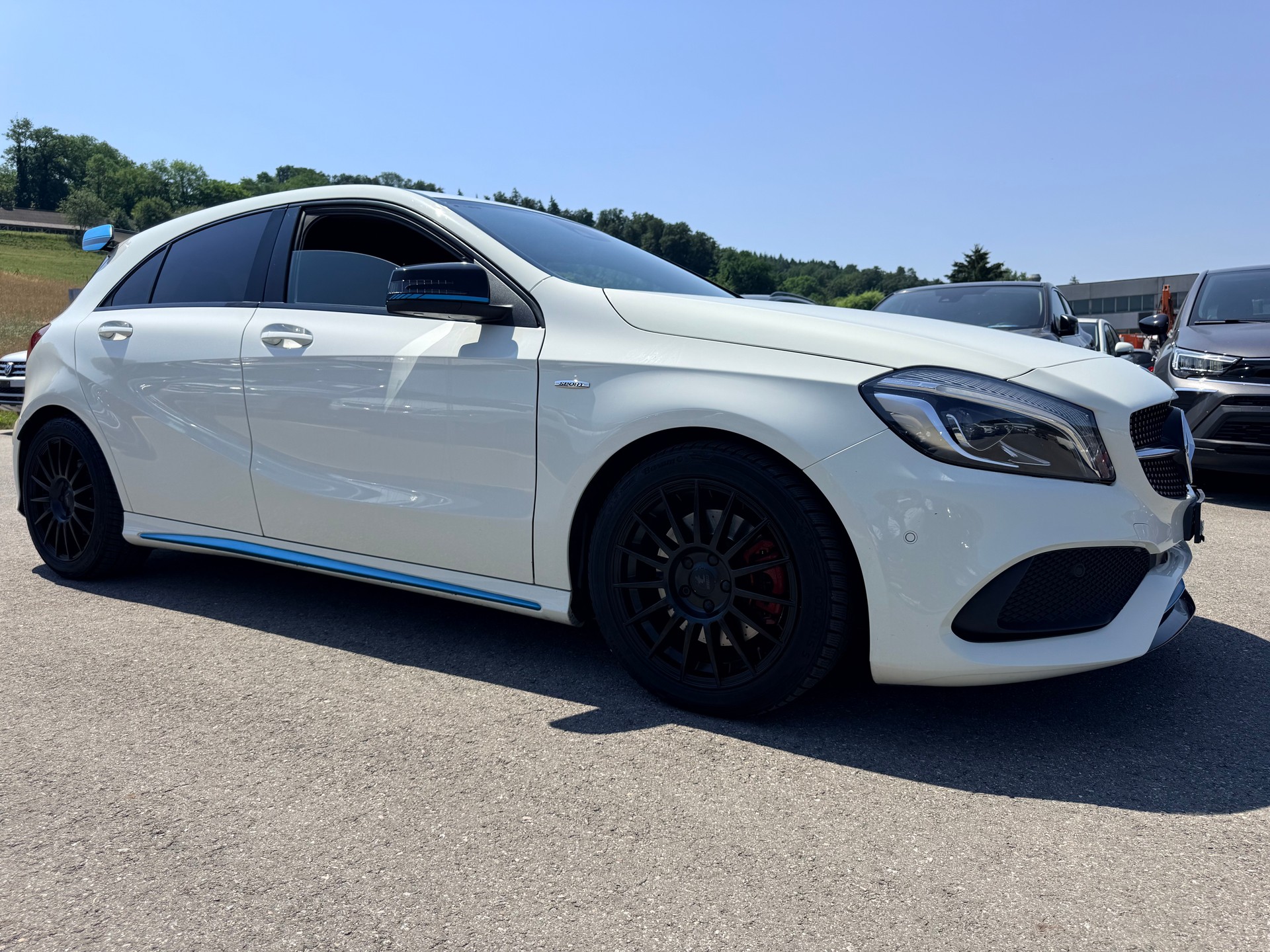 MERCEDES-BENZ A 250 Sport 4Matic 7G-DCT-image-4