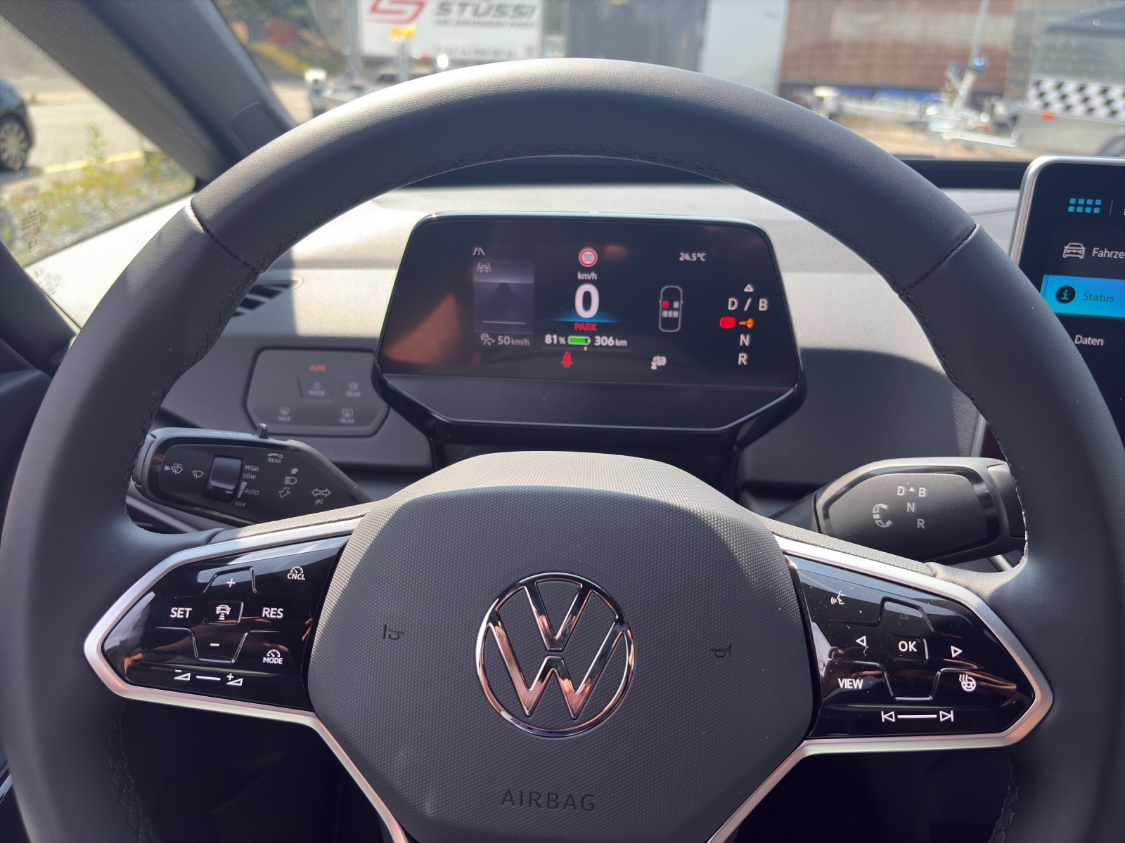 VW ID.3 Pro 52 kWh Pure Value-image-12