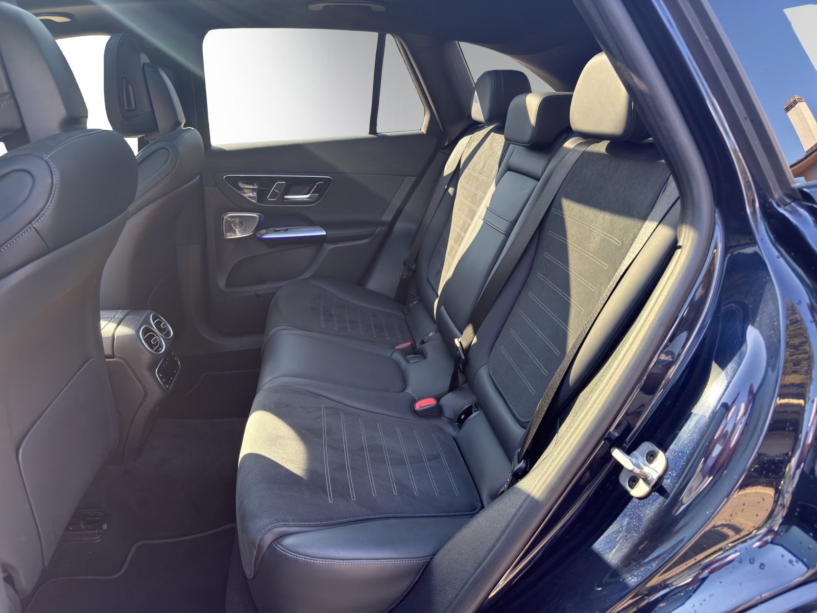 MERCEDES-BENZ GLC 220 d 4M 9G-Tronic-image-11