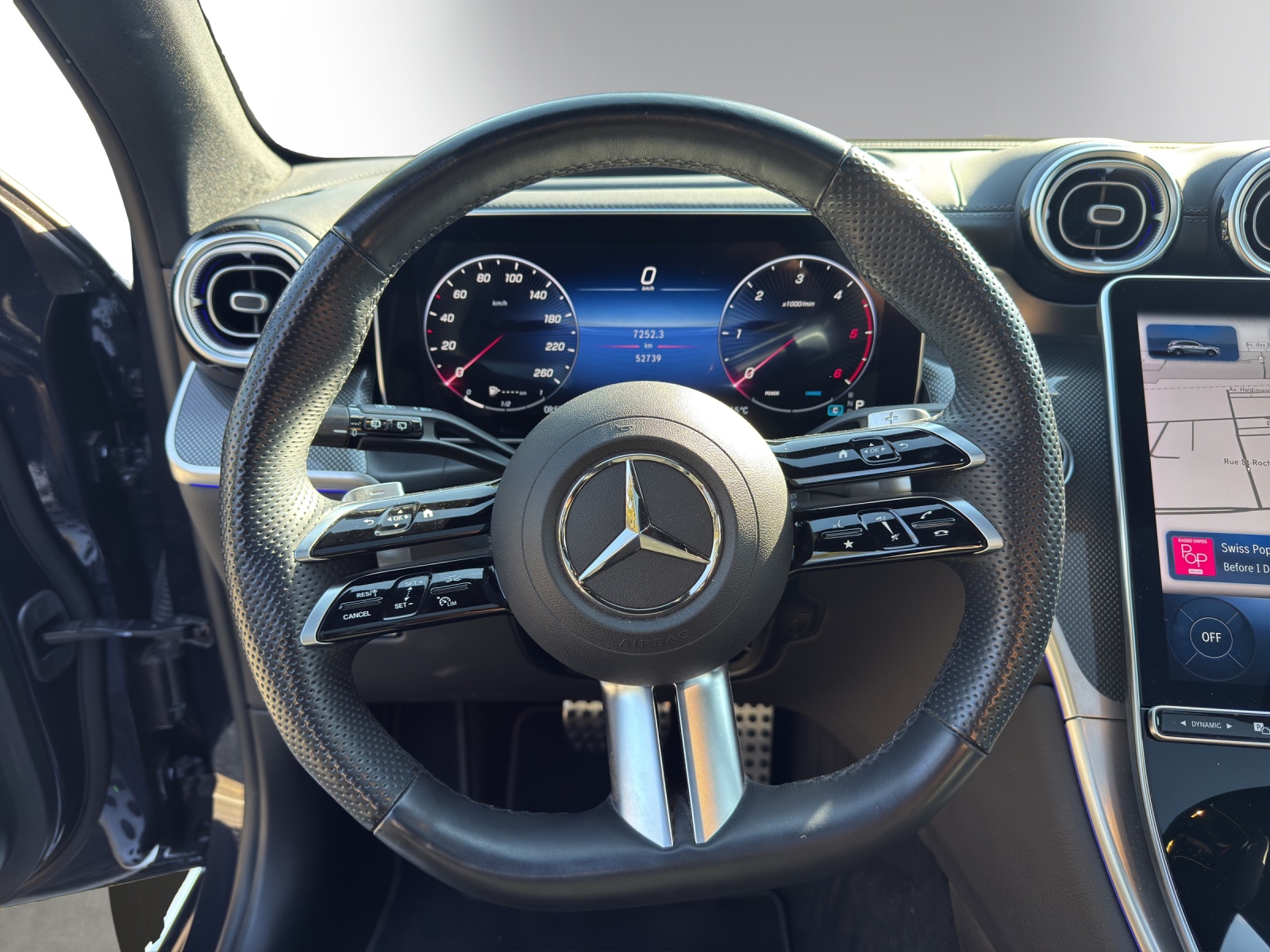 MERCEDES-BENZ GLC 220 d 4M 9G-Tronic-image-13