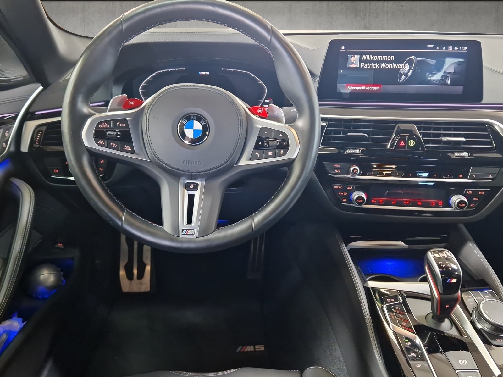 BMW 5er Reihe F90 M5 Competition xDrive-image-5