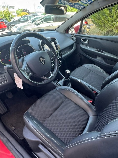 RENAULT Clio 0.9 12V Intens-image-8