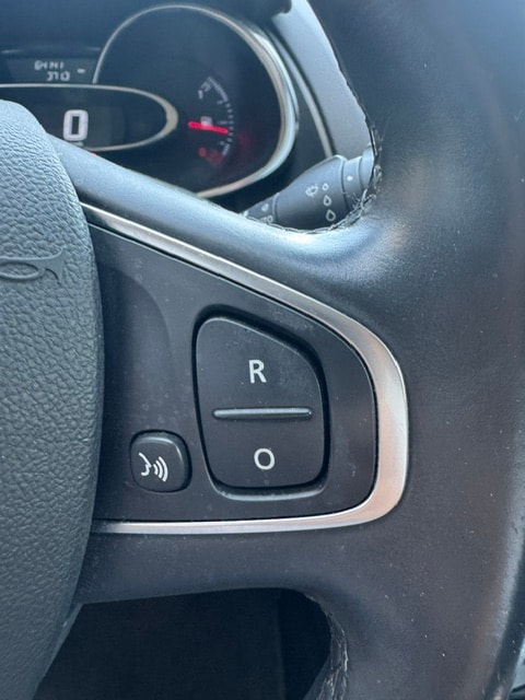 RENAULT Clio 0.9 12V Intens-image-18