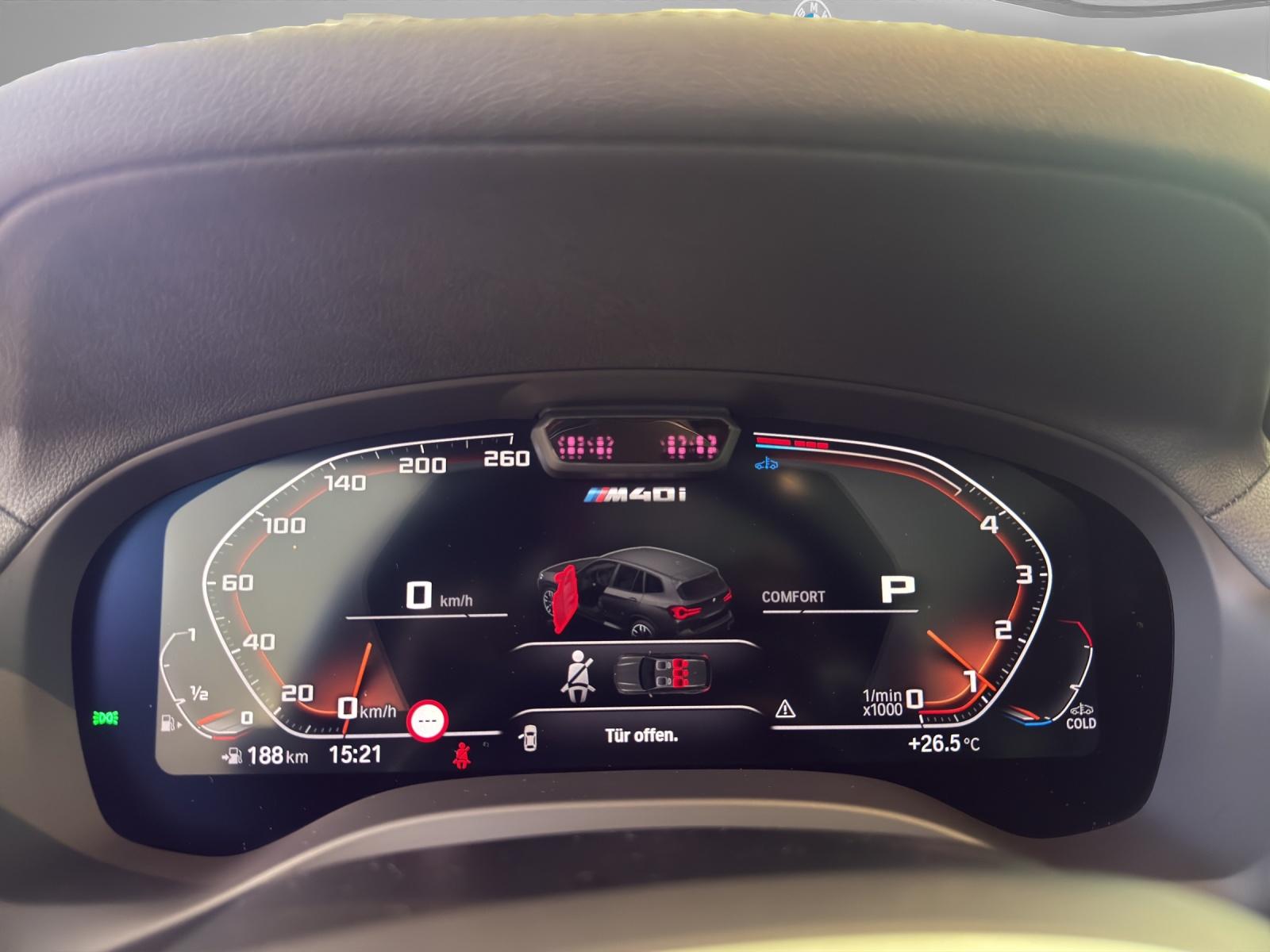 BMW X3 M40i-image-14