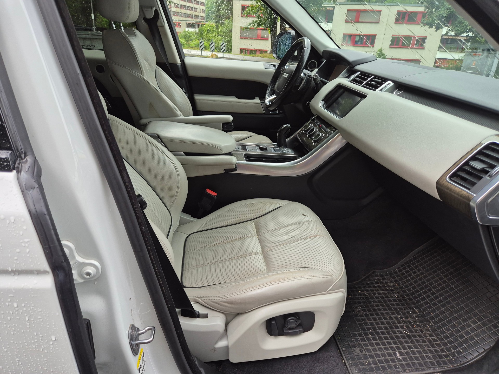 LAND ROVER Range Rover Sport 3.0 V6 SC HSE Dynamic Automatic-image-11