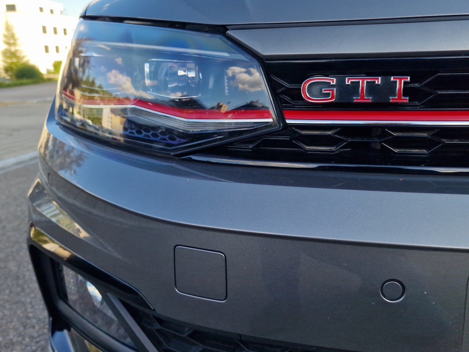 VW Polo 2.0 TSI GTI DSG-image-15