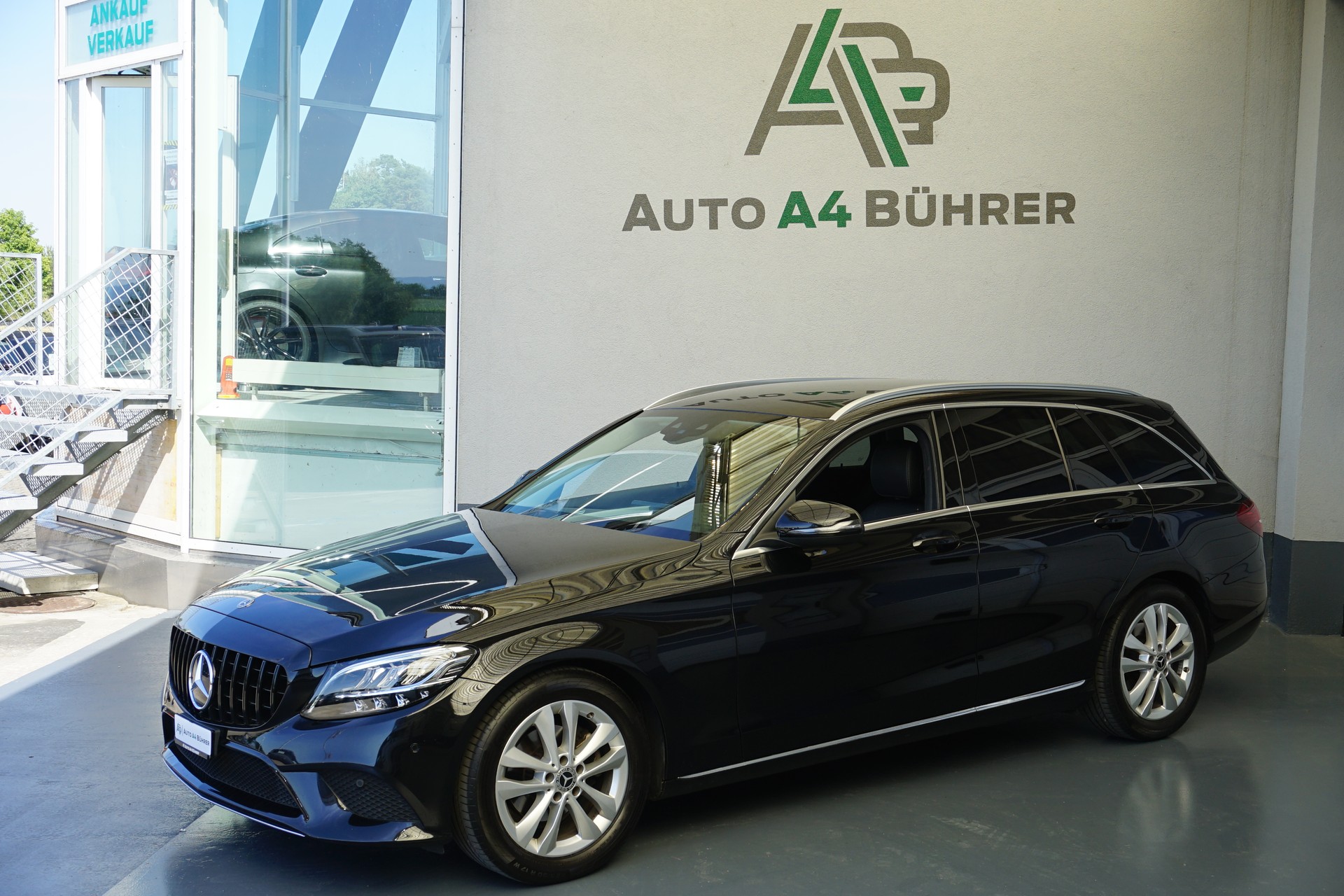 MERCEDES-BENZ C 180 T Avantgarde 156PS Automat Kombi mit AHK für 1,8t.!!-image-3
