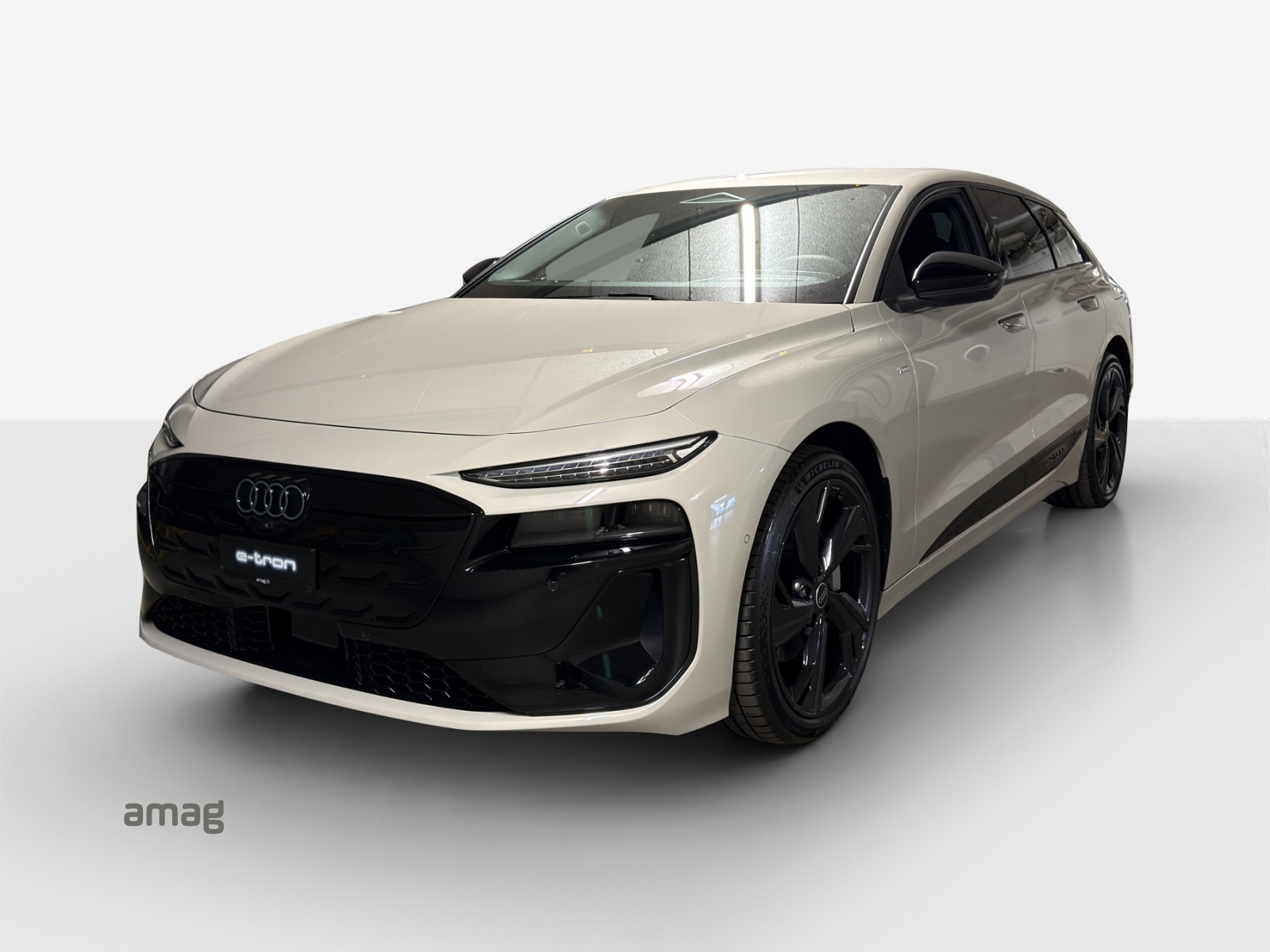 AUDI A6 Avant e-tron quattro-image-0