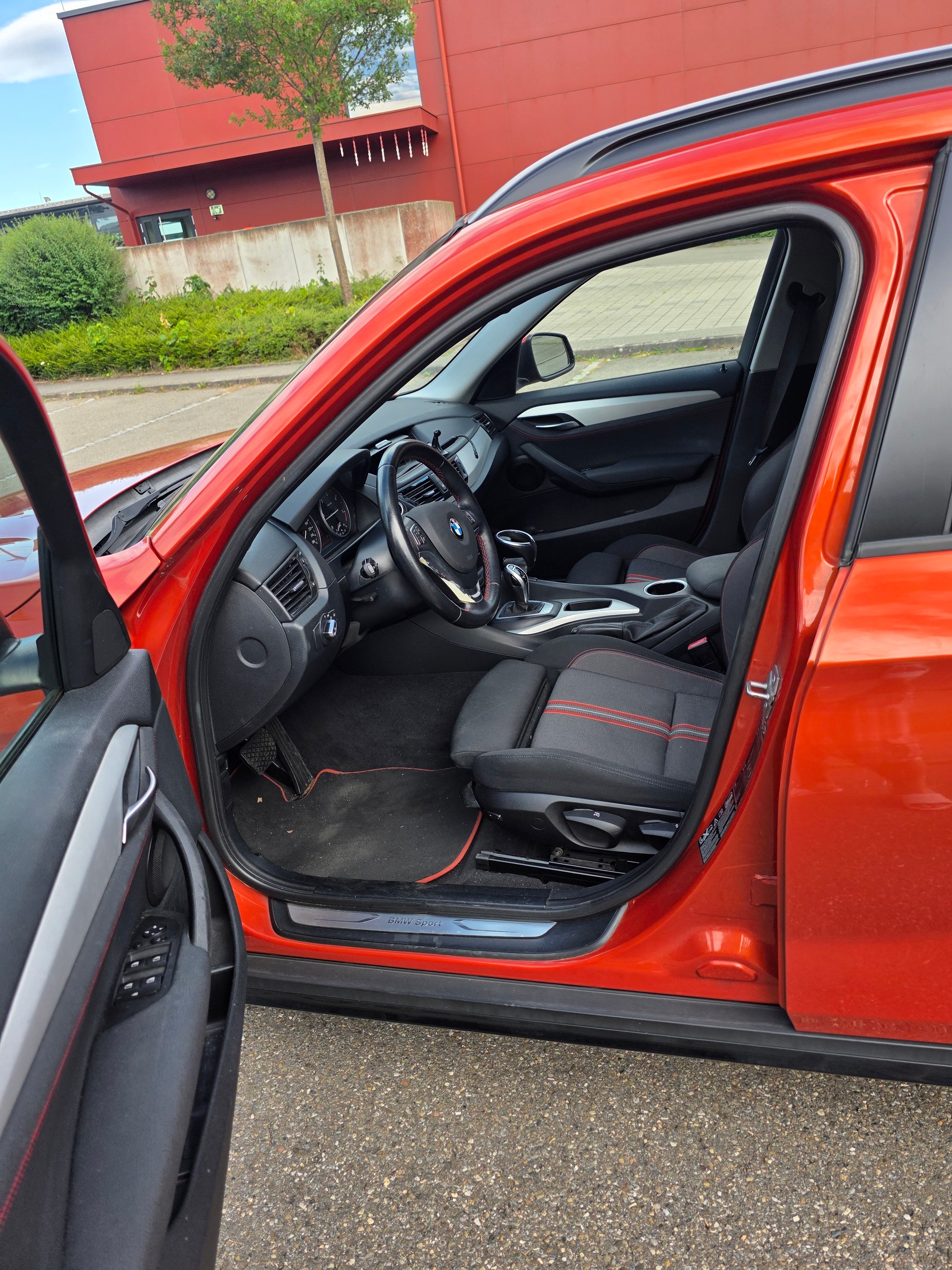 BMW X1 xDrive 25d Sport Line Steptronic-image-8