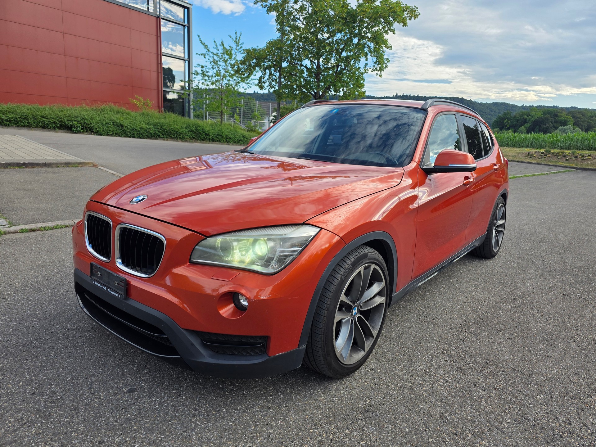 BMW X1 xDrive 25d Sport Line Steptronic-image-0
