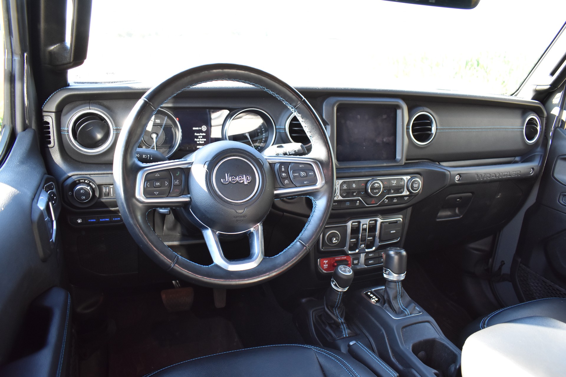 JEEP Wrangler 2.0 PHEV Unlimited Rubicon Willis Automatic-image-9
