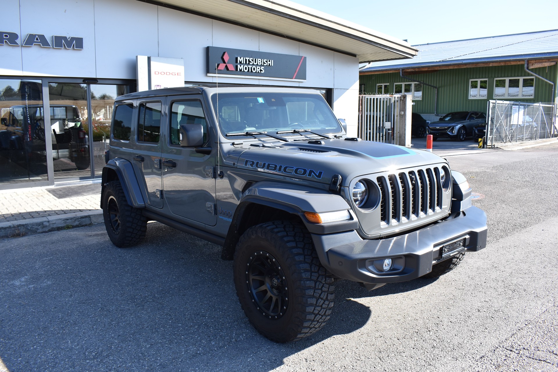 JEEP Wrangler 2.0 PHEV Unlimited Rubicon Willis Automatic-image-1