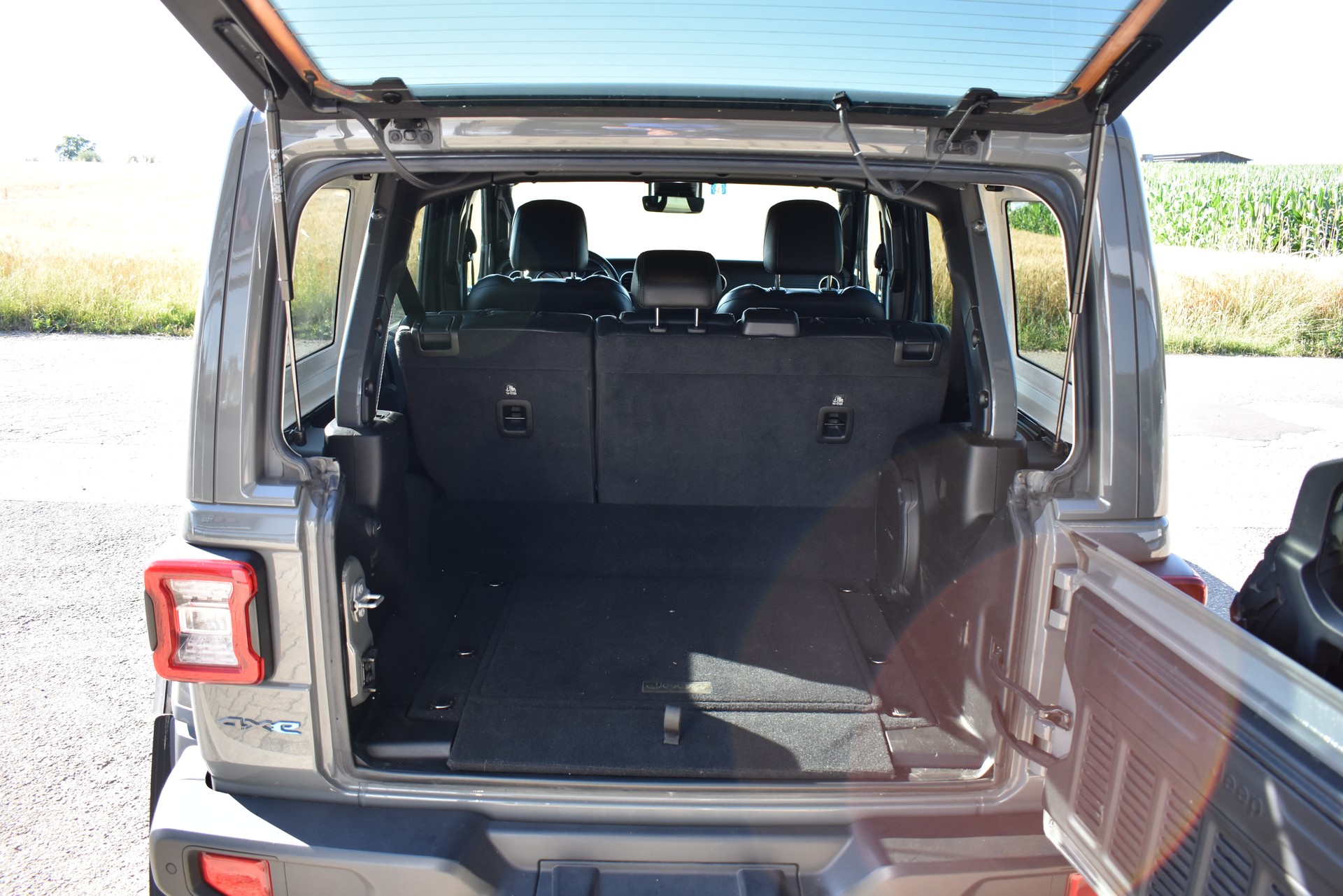 JEEP Wrangler 2.0 PHEV Unlimited Rubicon Willis Automatic-image-13