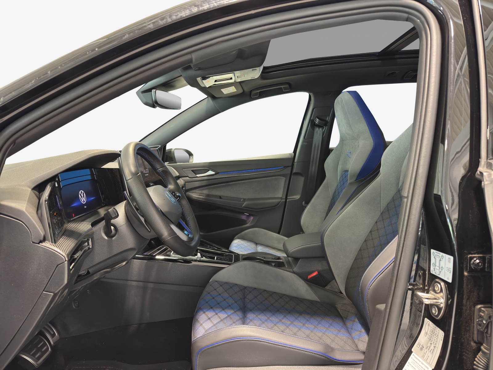 VW Golf Variant 2.0 TSI R DSG 4 Motion-image-7