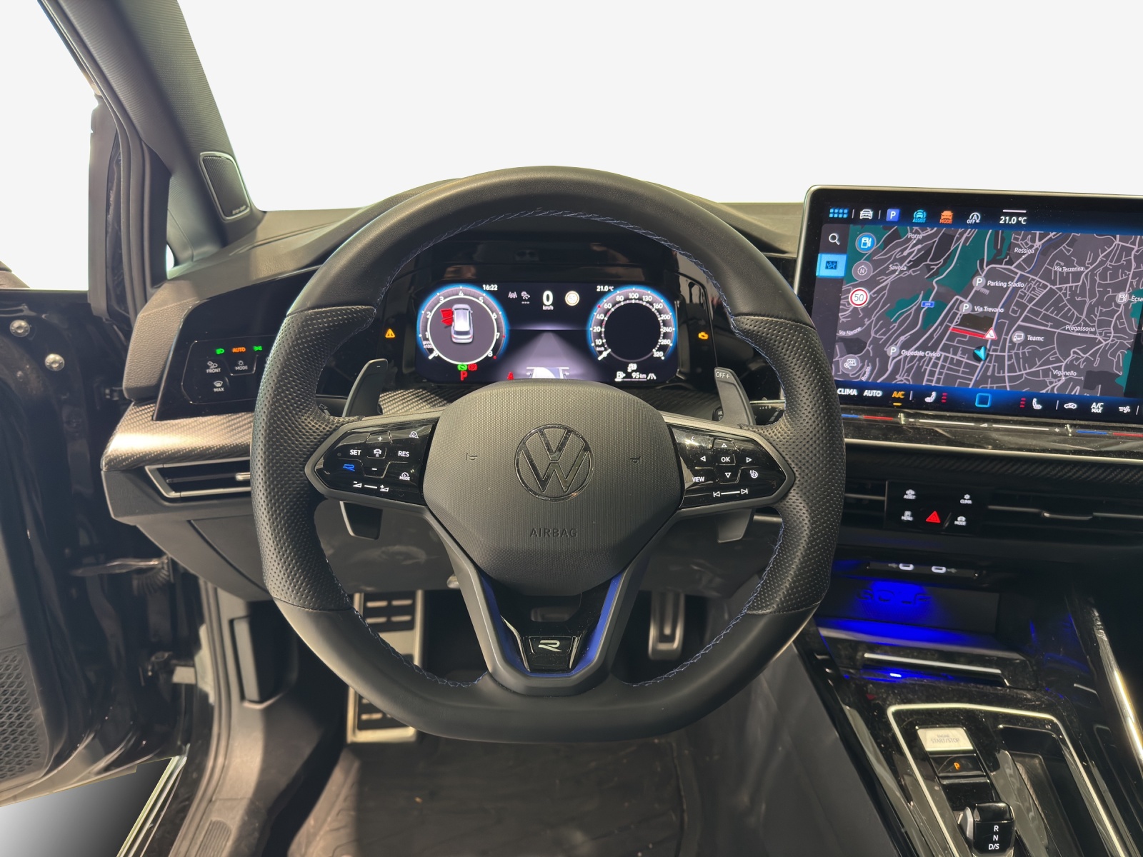 VW Golf Variant 2.0 TSI R DSG 4 Motion-image-9