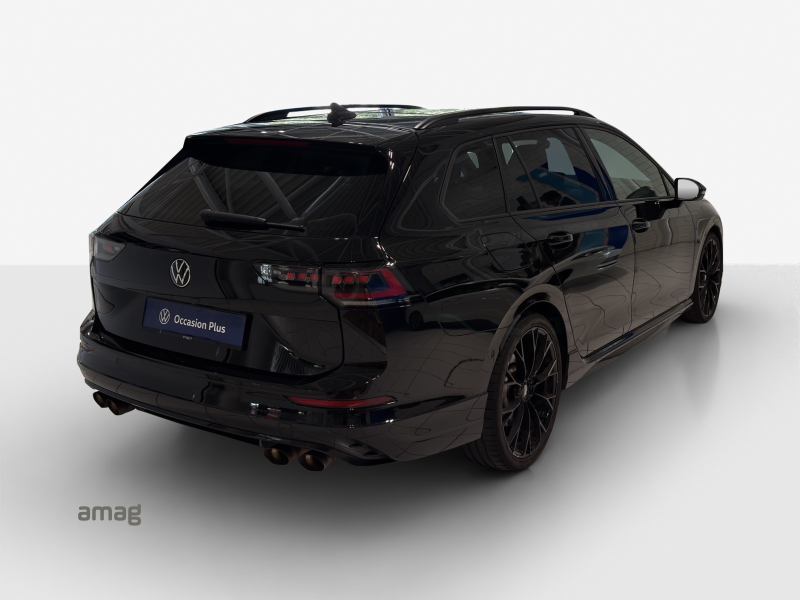 VW Golf Variant 2.0 TSI R DSG 4 Motion-image-4