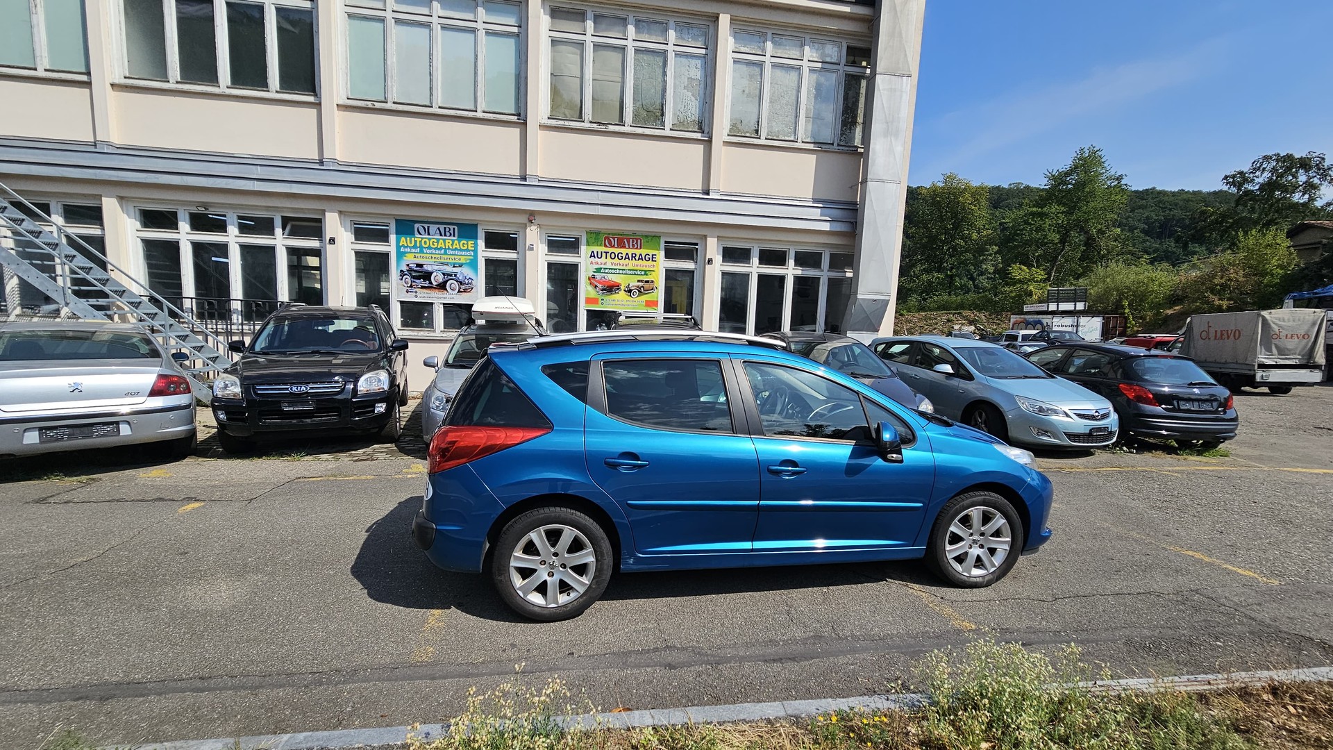 PEUGEOT 207 SW 1.6 16V Trendy Automatic-image-6
