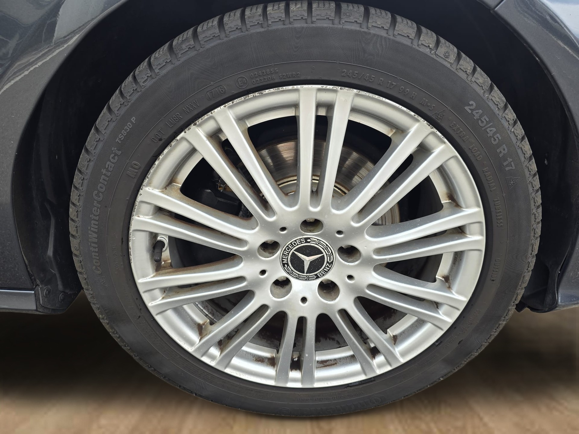 MERCEDES-BENZ E 200 Avantgarde 7G-Tronic-image-22