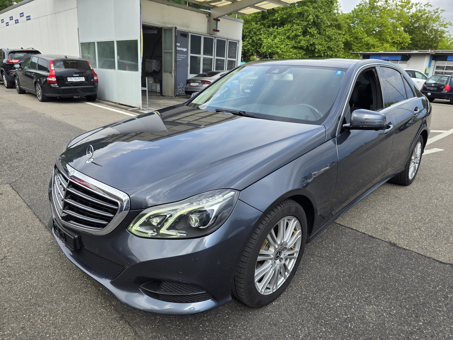 MERCEDES-BENZ E 200 Avantgarde 7G-Tronic-image-0