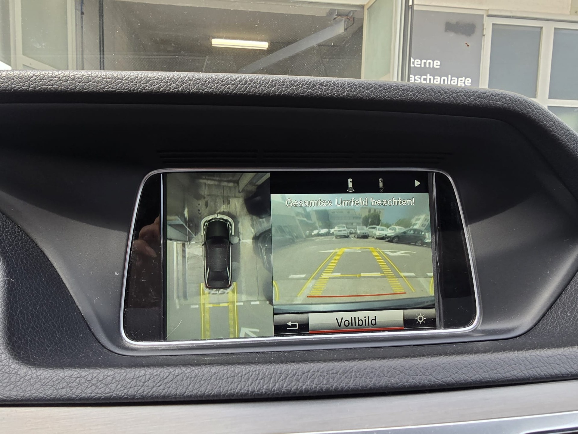 MERCEDES-BENZ E 200 Avantgarde 7G-Tronic-image-11
