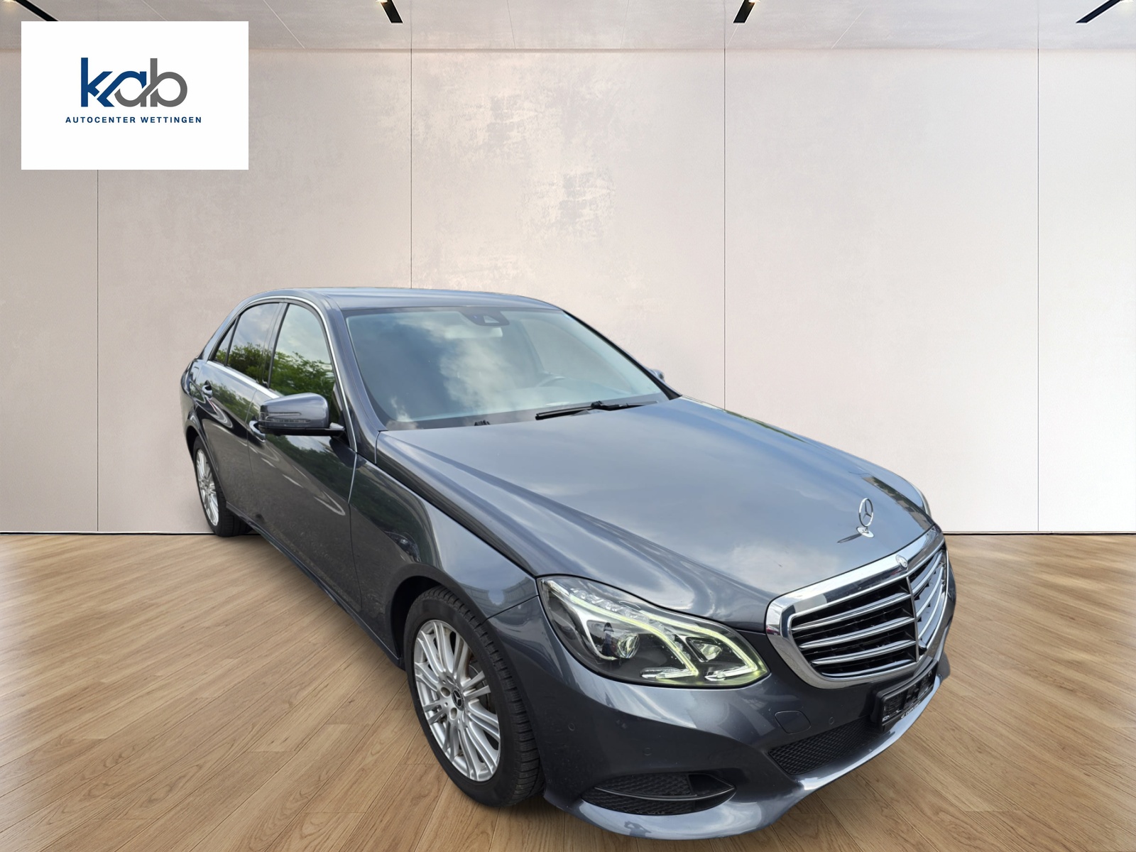 MERCEDES-BENZ E 200 Avantgarde 7G-Tronic-image-2