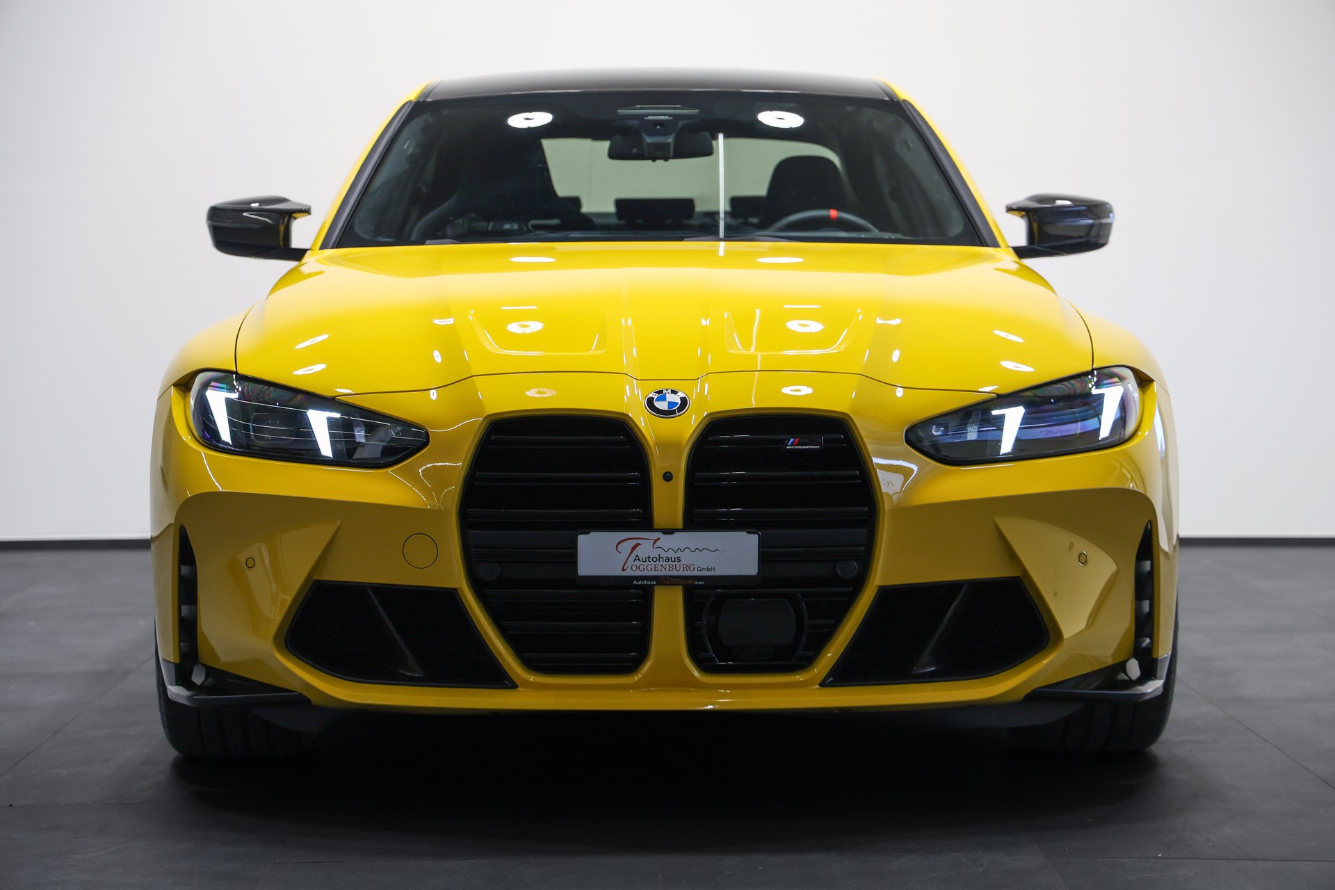 BMW M3 Competition M xDrive*Sonderlackierung Speed Gelb*BMW Werksgarantie bis 09.2028*-image-4