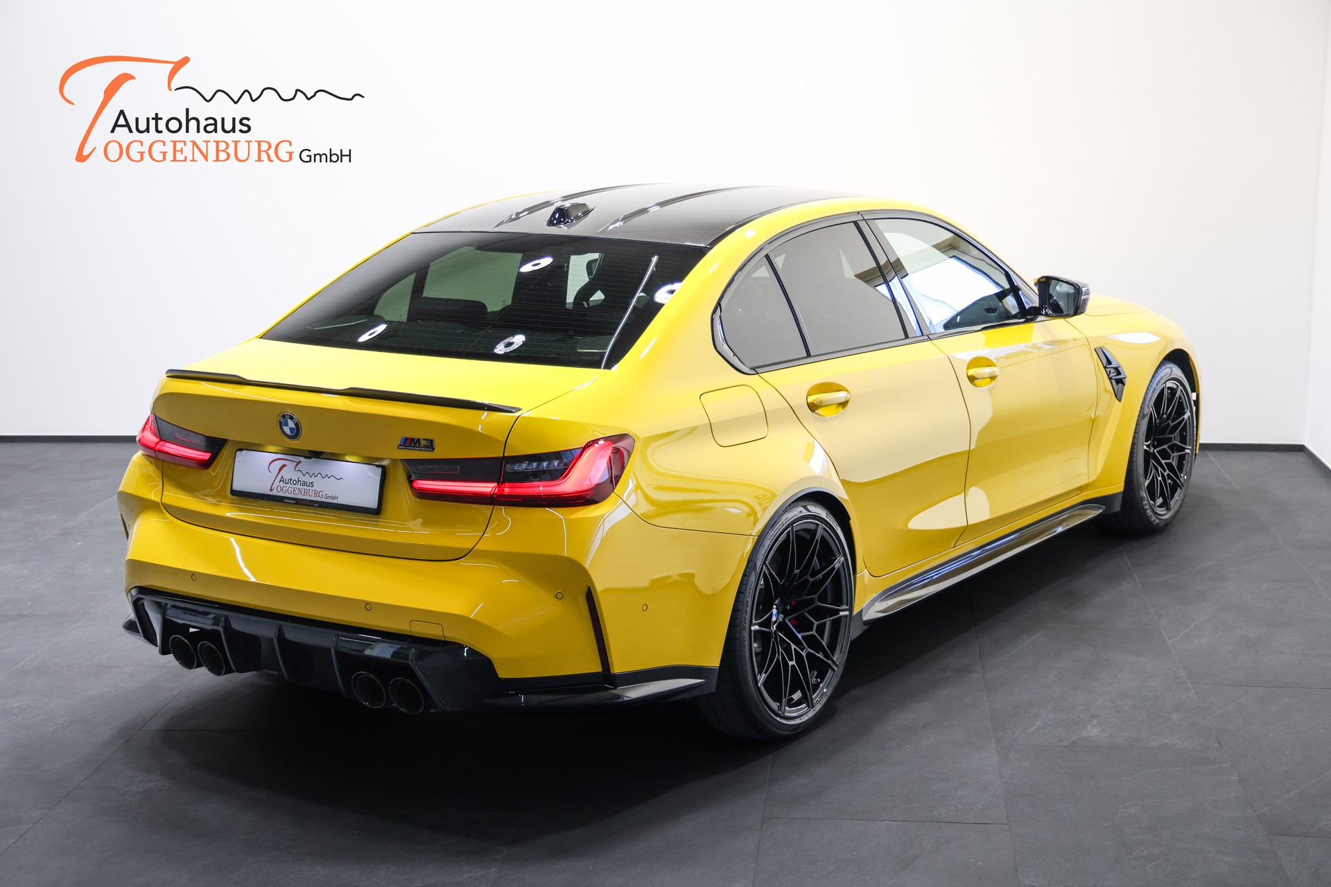 BMW M3 Competition M xDrive*Sonderlackierung Speed Gelb*BMW Werksgarantie bis 09.2028*-image-14