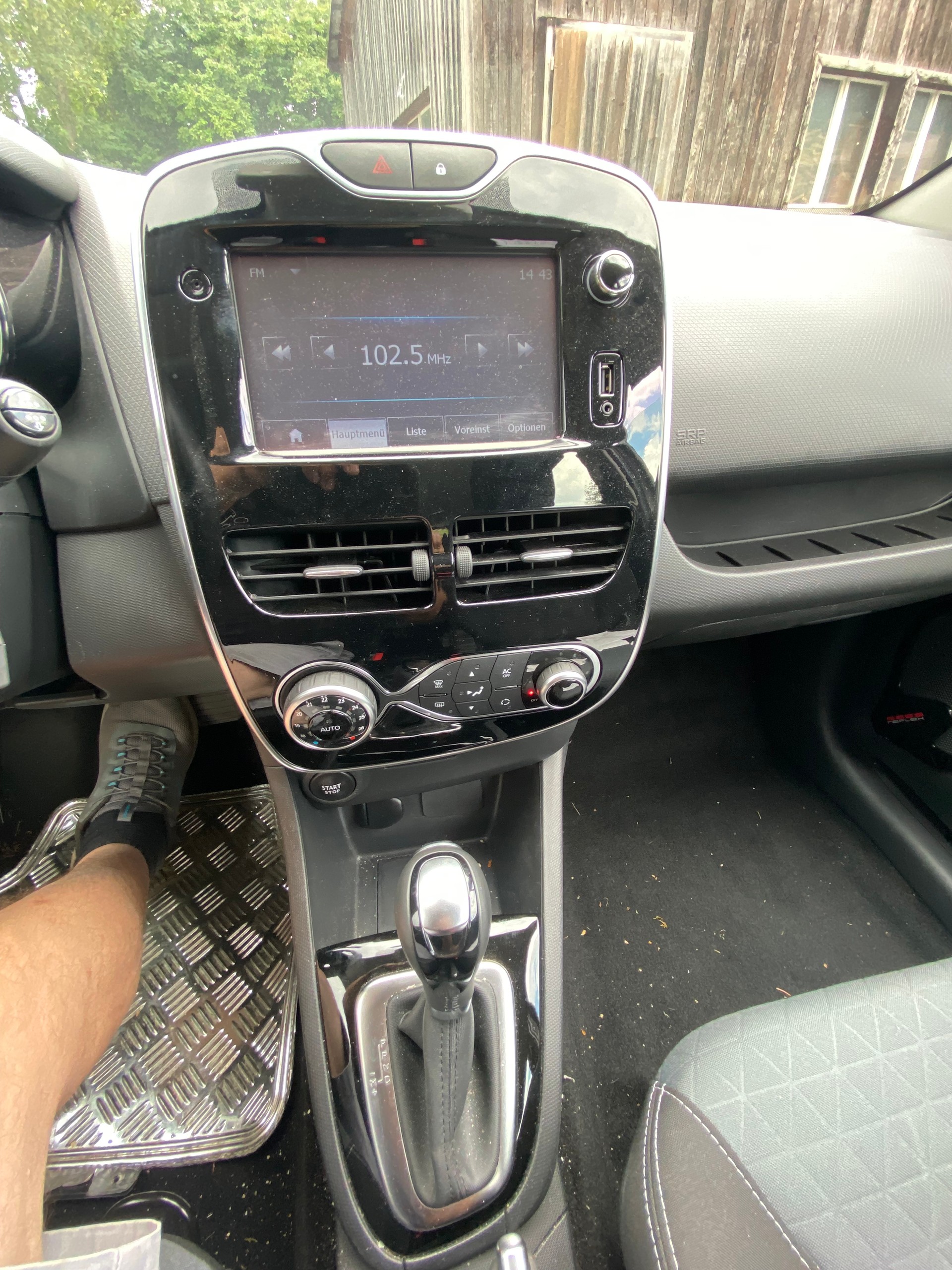 RENAULT 1.2-image-5