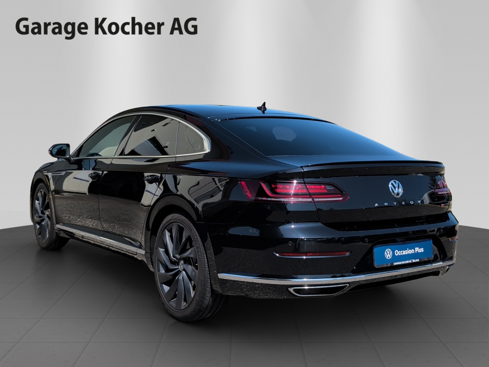 VW Arteon 2.0 TSI BMT R-Line 4Motion DSG-image-4