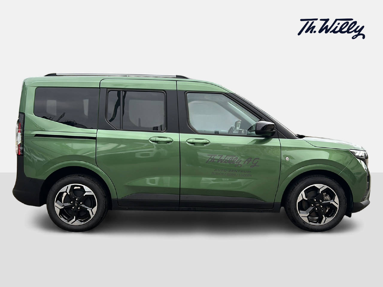 FORD E-Tourneo Courier Titanium-image-5