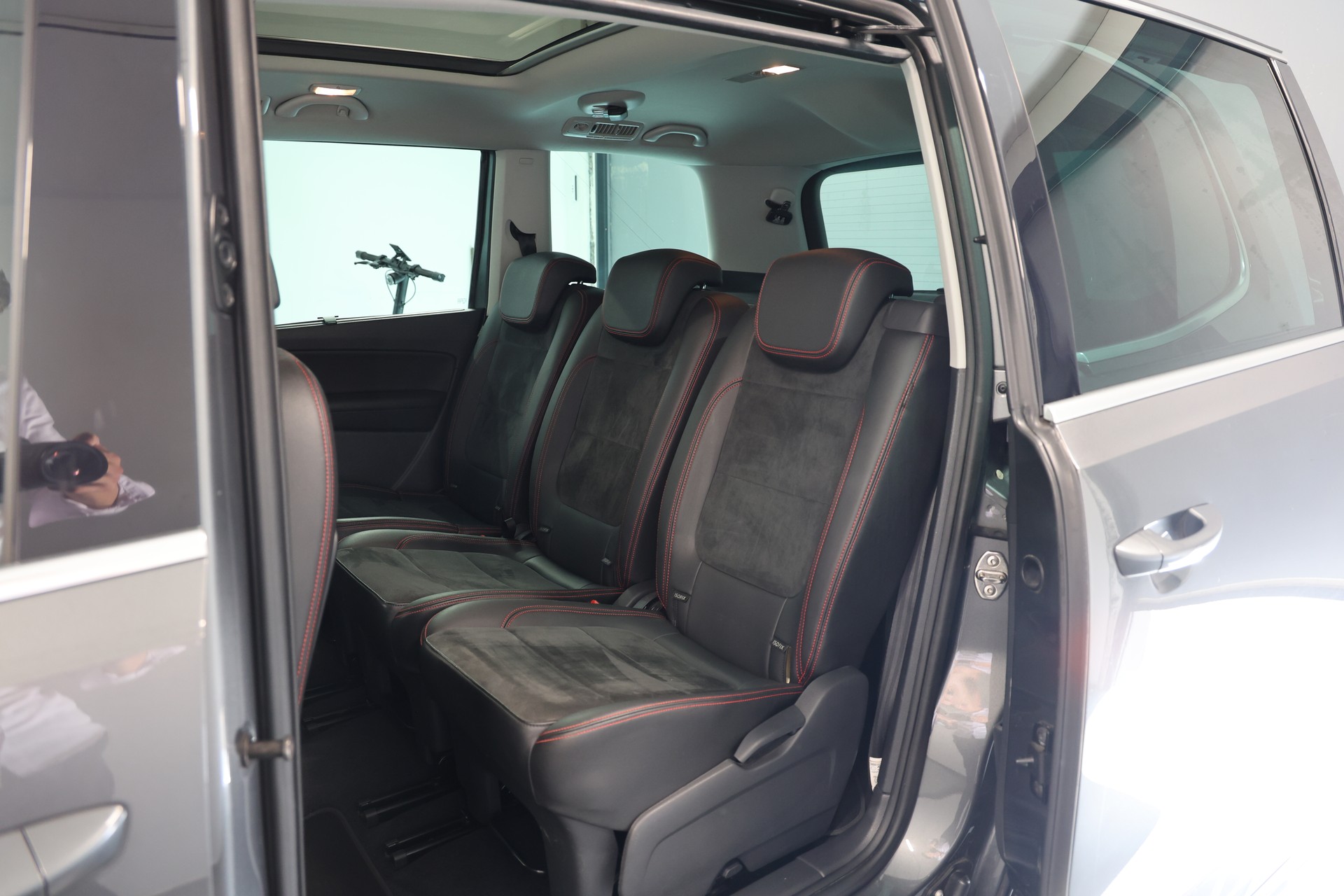 SEAT Alhambra 2.0 TSI 220 *FR-Line* DSG *7-Sitzer*-image-11