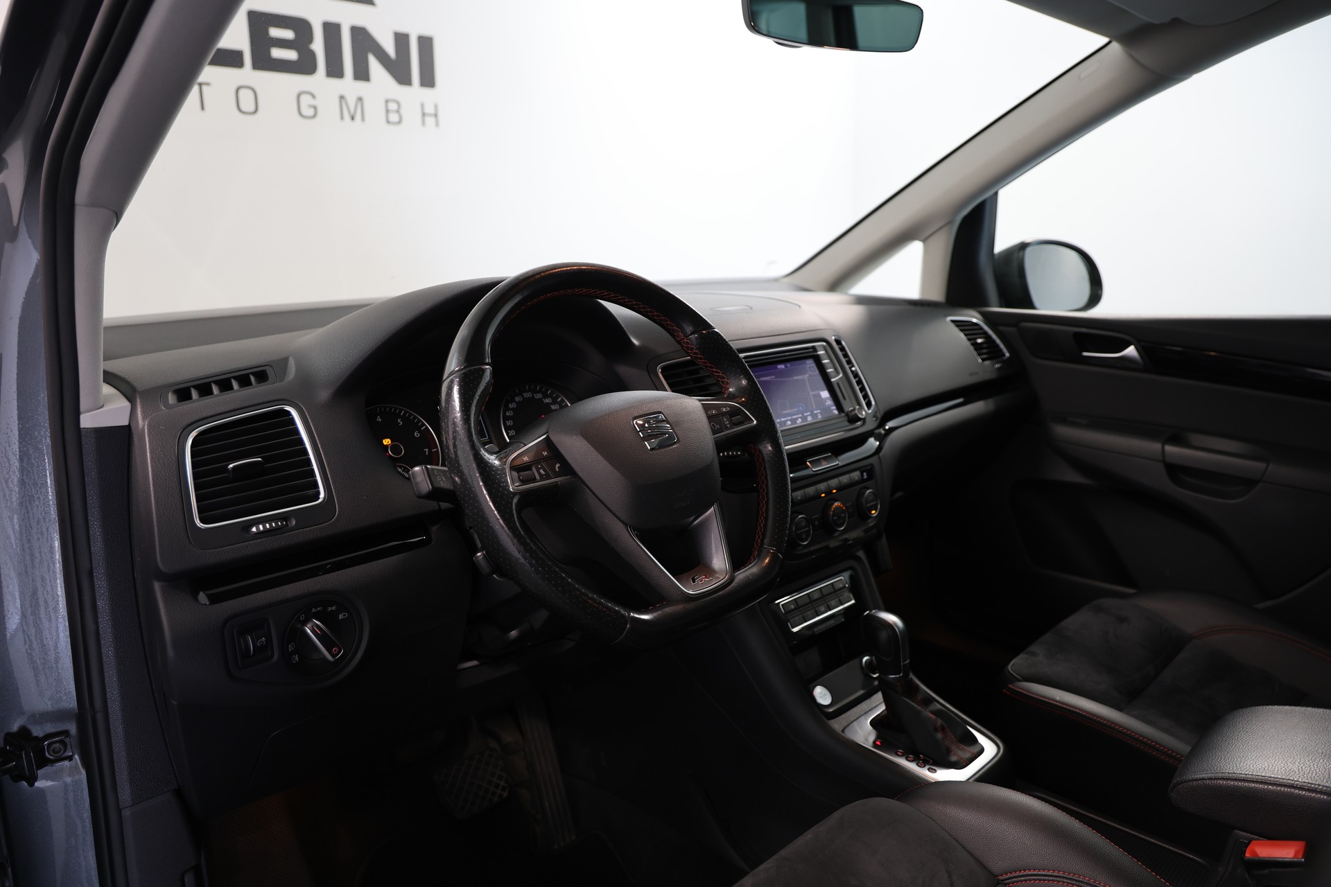 SEAT Alhambra 2.0 TSI 220 *FR-Line* DSG *7-Sitzer*-image-10