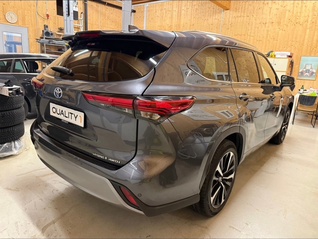 TOYOTA Highlander 2.5 HSD Premium e-CVT-image-3