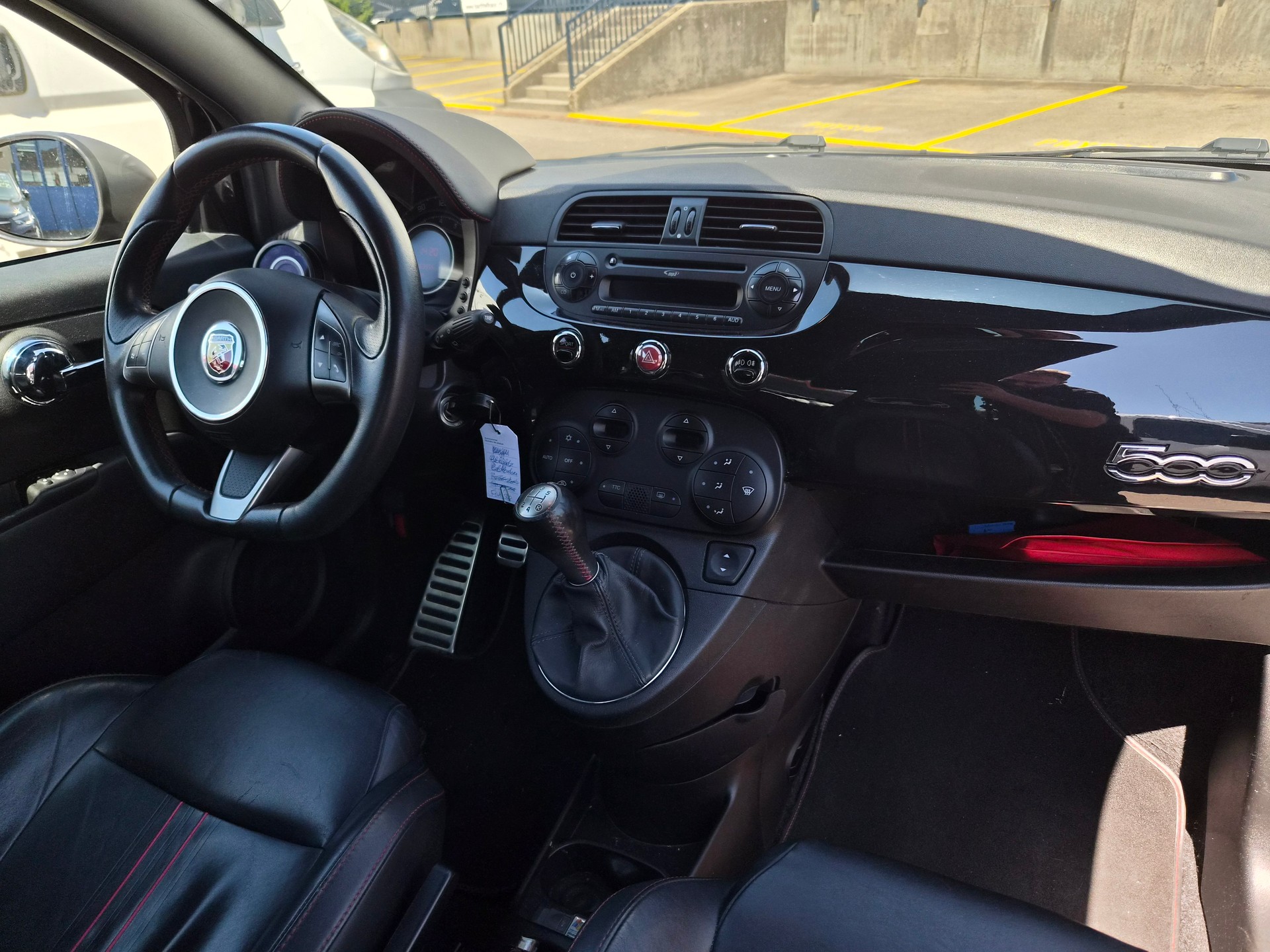 FIAT 500 1.4 16V Turbo Abarth-image-9