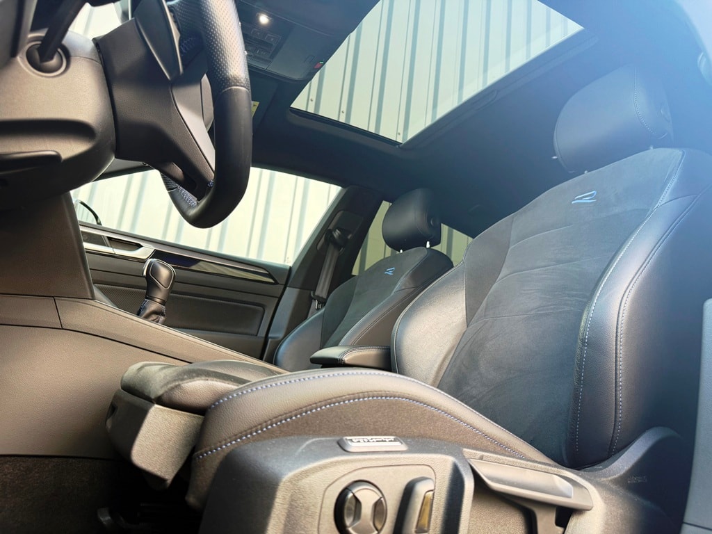VW Arteon SB 2.0 TSI R 4Motion DSG-image-12