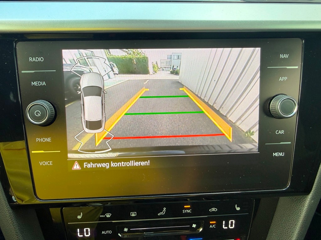 VW Arteon SB 2.0 TSI R 4Motion DSG-image-9