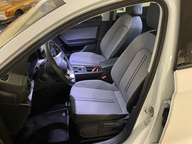 SEAT Leon ST 2.0 TDI EVO DSG Style-image-8