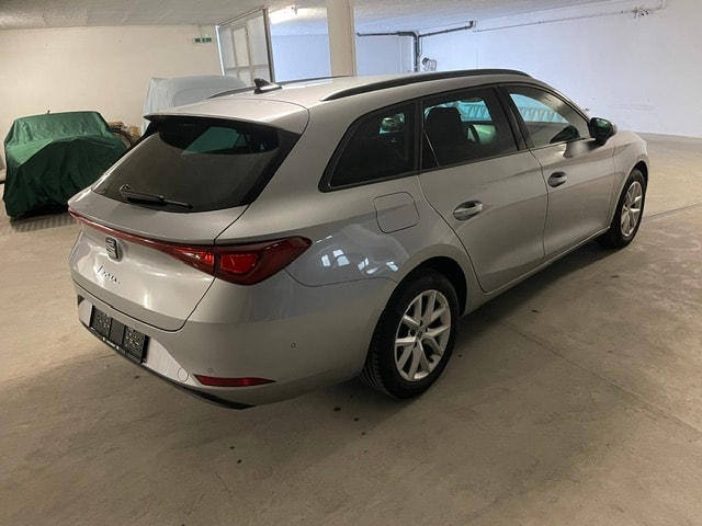 SEAT Leon ST 2.0 TDI EVO DSG Style-image-3