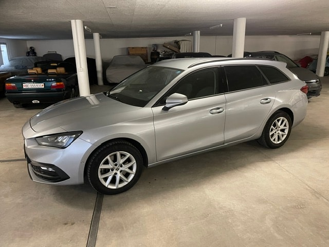 SEAT Leon ST 2.0 TDI EVO DSG Style-image-1