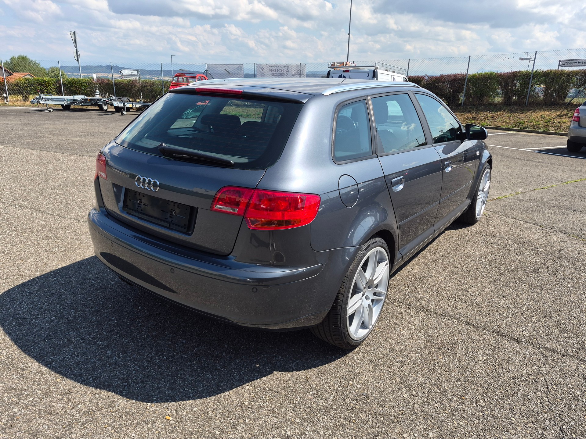 AUDI A3 Sportback 2.0 Turbo FSI Ambition-image-1