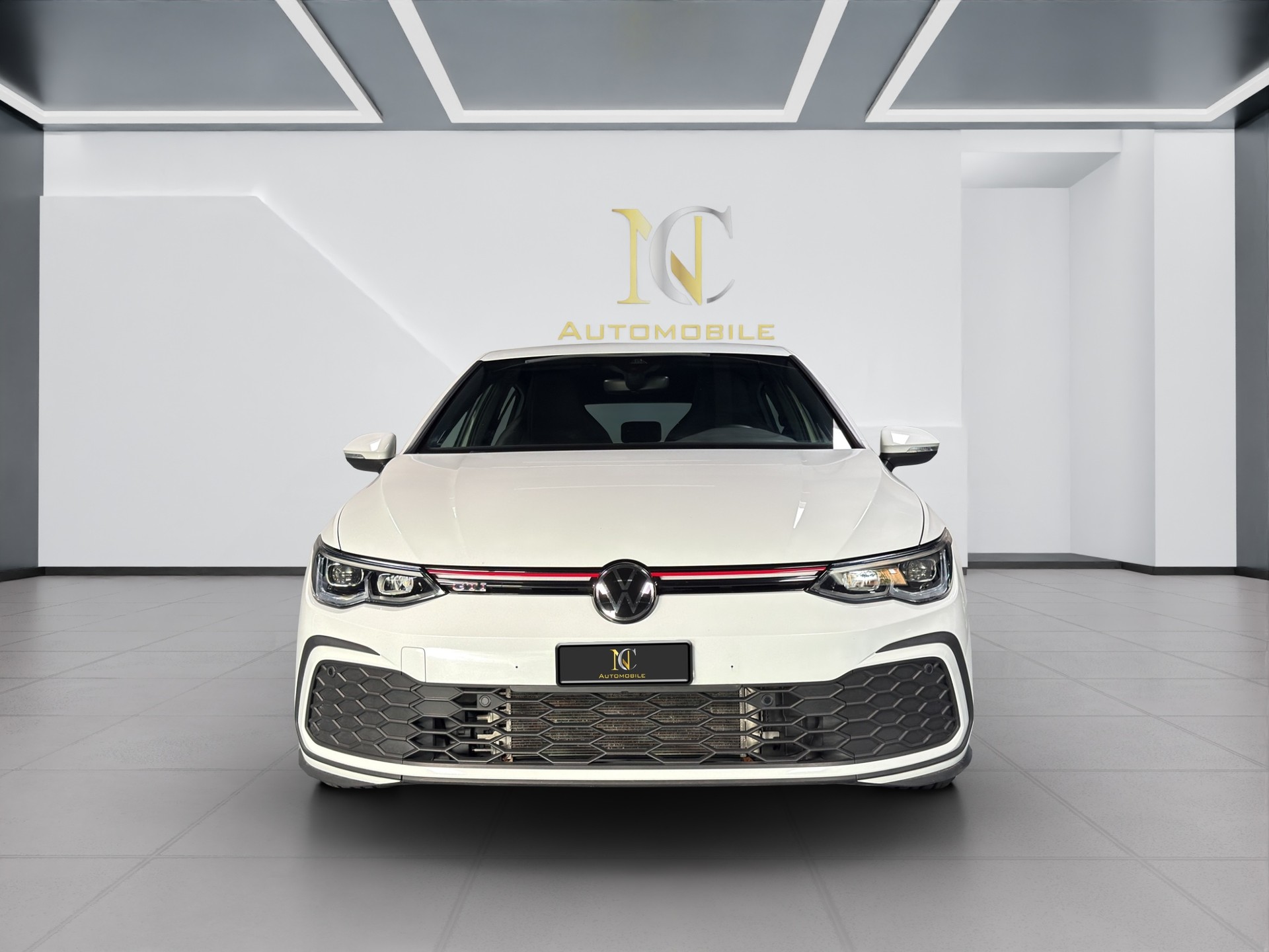 VW Golf 2.0 TSI GTI DSG-image-1