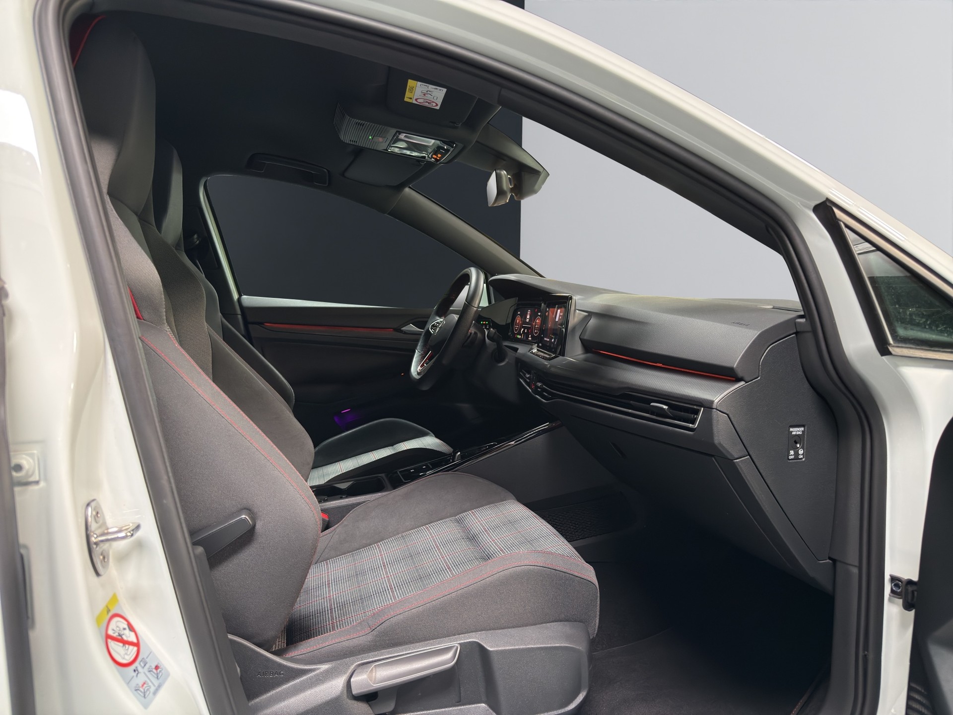 VW Golf 2.0 TSI GTI DSG-image-12