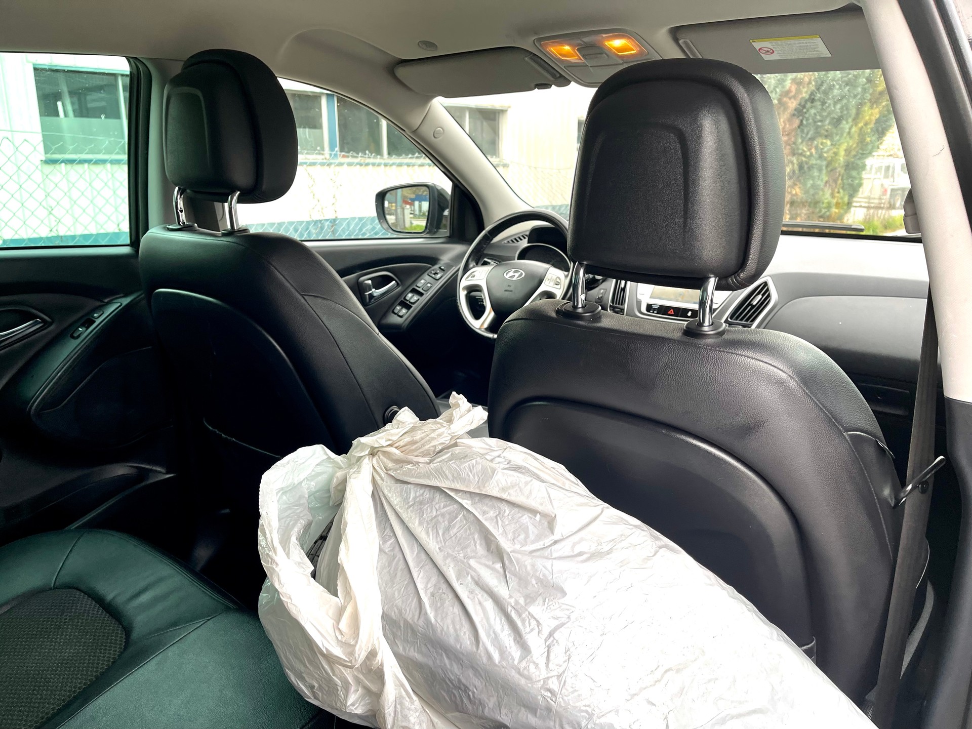 HYUNDAI iX 35 2.0 Comfort 4WD-image-7
